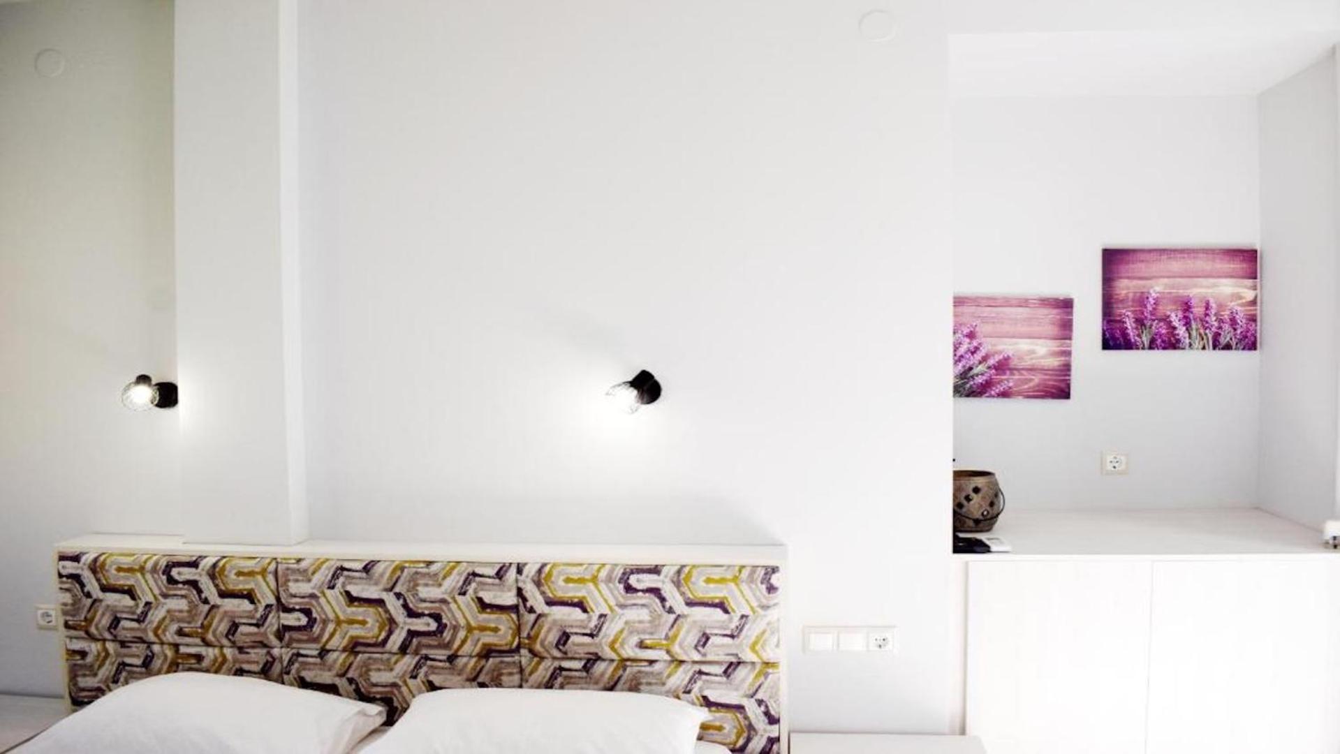 La Palma Beachfront Suites Георгиуполис Экстерьер фото