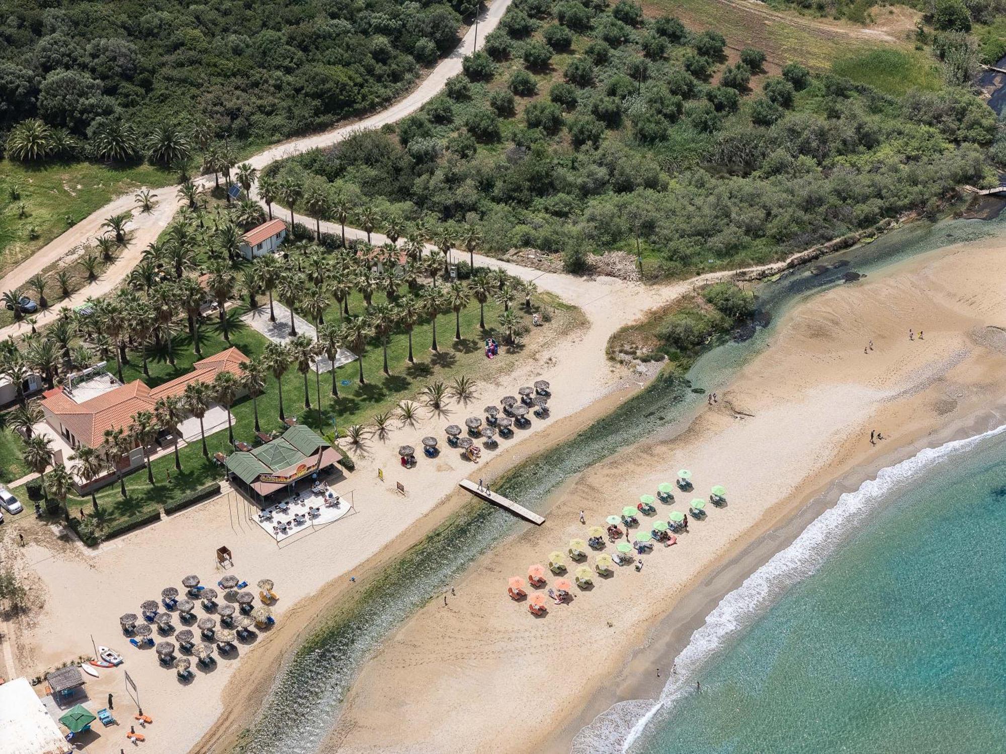 La Palma Beachfront Suites Георгиуполис Экстерьер фото